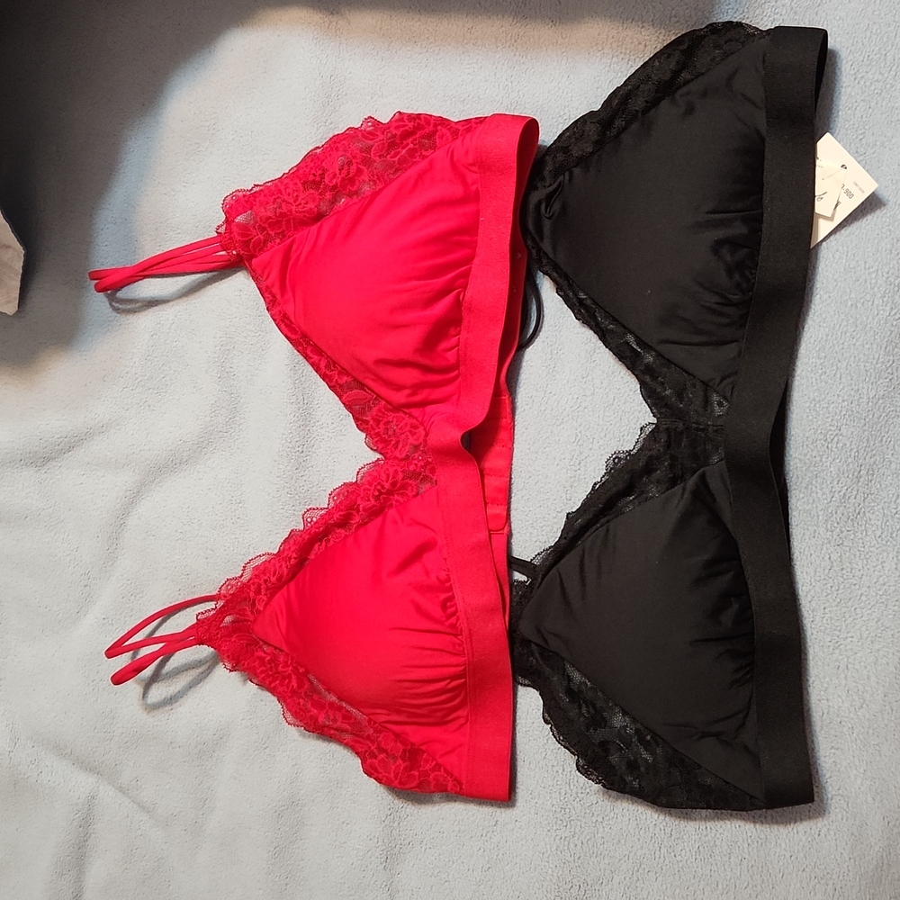Gilly hicks bralette